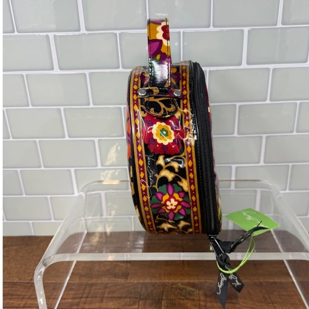 NWT Vera Bradley Hatbox Cosmetic Case in Suzani
